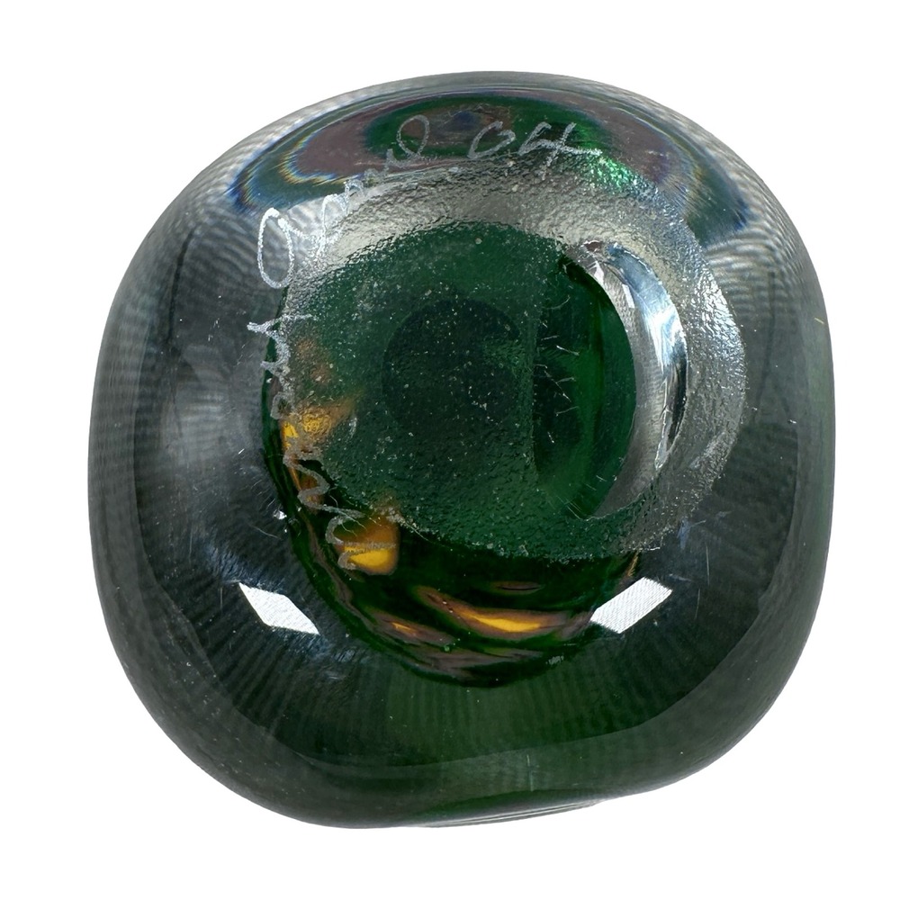 Artisan Signed Green Amber Art Glass Paperweight‎ Sphere 2004 Signed Orb - Picture 6 of 11